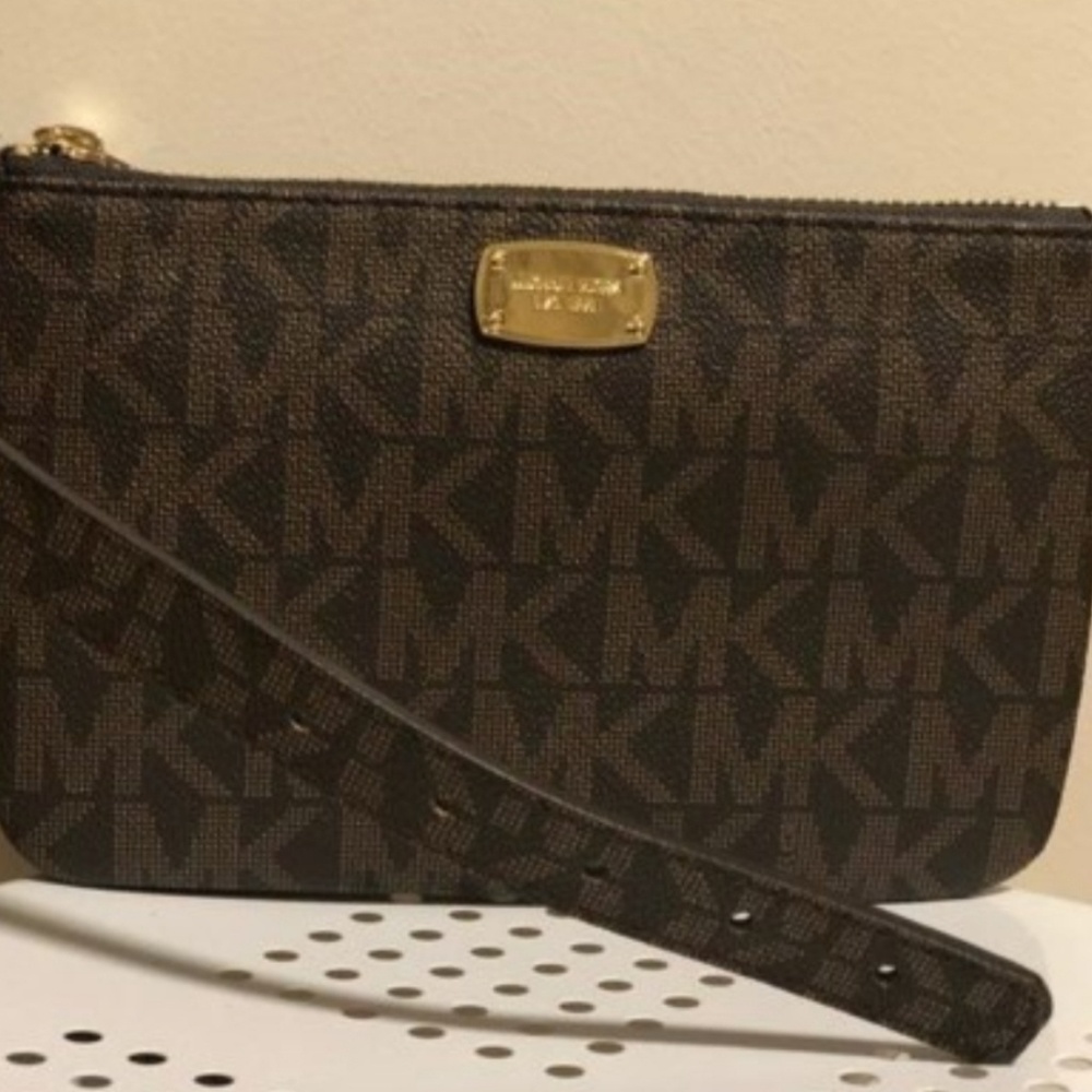 Michael Kors "belt bag" (NWOT)